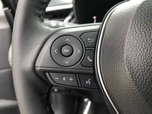 New 2026 Toyota Corolla Cross LE image 8