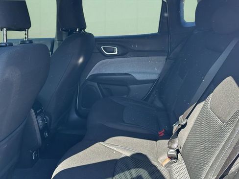 Used 2024 Jeep Compass Sport AWD/4WD image 19