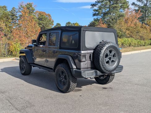 Used 2020 Jeep Wrangler Unlimited Sport S image 7