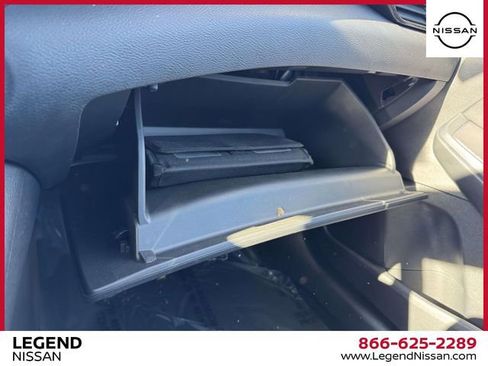 Used 2023 Nissan Sentra SV image 32