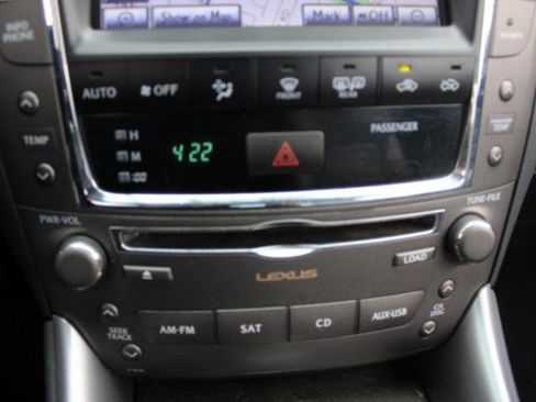 Used 2011 Lexus IS 250C image 23