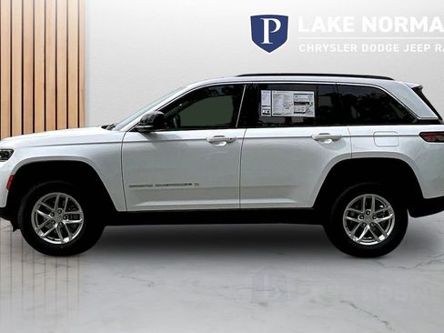 New 2026 Jeep Grand Cherokee Laredo AWD/4WD image 6