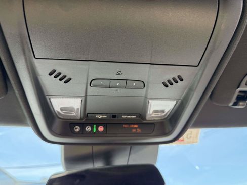 Certified 2025 Cadillac XT4 Premium Luxury FWD image 28