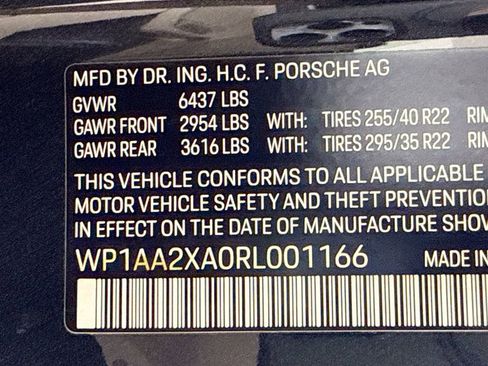 Used 2024 Porsche Macan 4 Electric AWD/4WD image 33