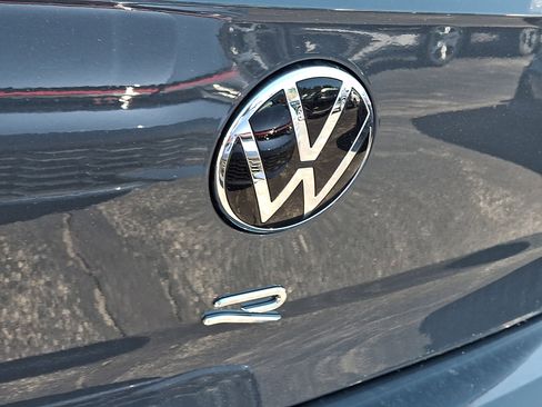 New 2026 Volkswagen Golf image 5