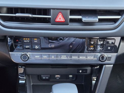 New 2026 Kia Seltos SX image 14