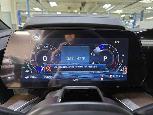 New 2026 Chevrolet Suburban High Country w/ LPO, Illumination Package image 21