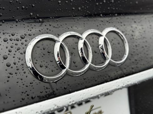 Used 2023 Audi A4 2.0T Premium Plus image 11