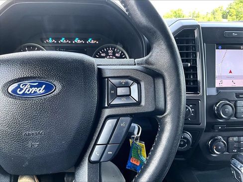 Used 2018 Ford F150 XLT w/ Equipment Group 302A Luxury AWD/4WD image 15