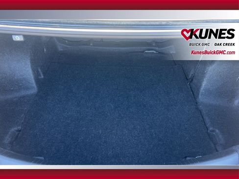 Used 2024 Chevrolet Malibu LT image 7