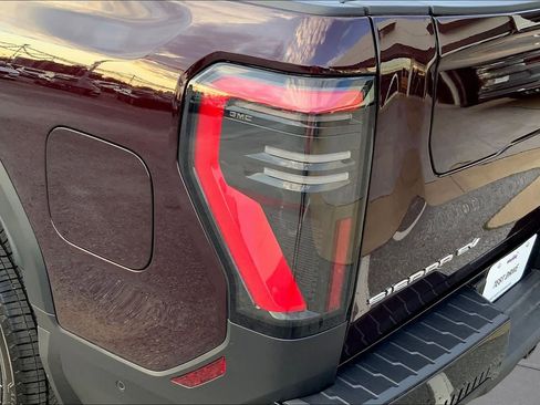 New 2026 GMC Sierra EV Elevation w/ Premium Package AWD/4WD image 14