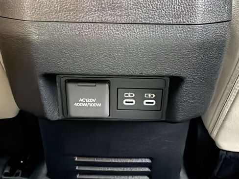 New 2026 Toyota Tacoma Limited AWD/4WD image 38