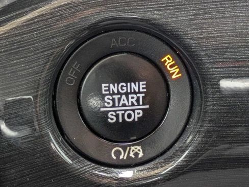 Used 2021 Jeep Grand Cherokee Trailhawk AWD/4WD image 31