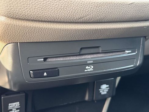 Used 2019 Honda Odyssey Touring image 21