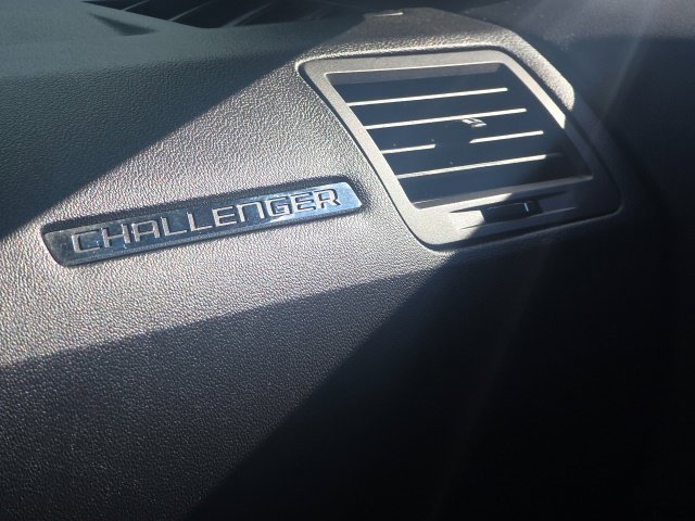 Used 2009 Dodge Challenger R/T RWD image 20