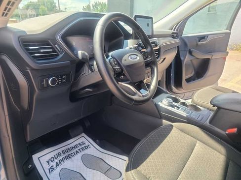 Used 2024 Ford Escape Active w/ Cold Weather Package FWD image 12