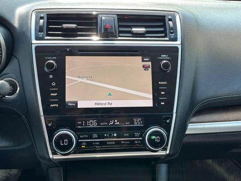 Used 2019 Subaru Outback 2.5i Limited AWD/4WD image 23