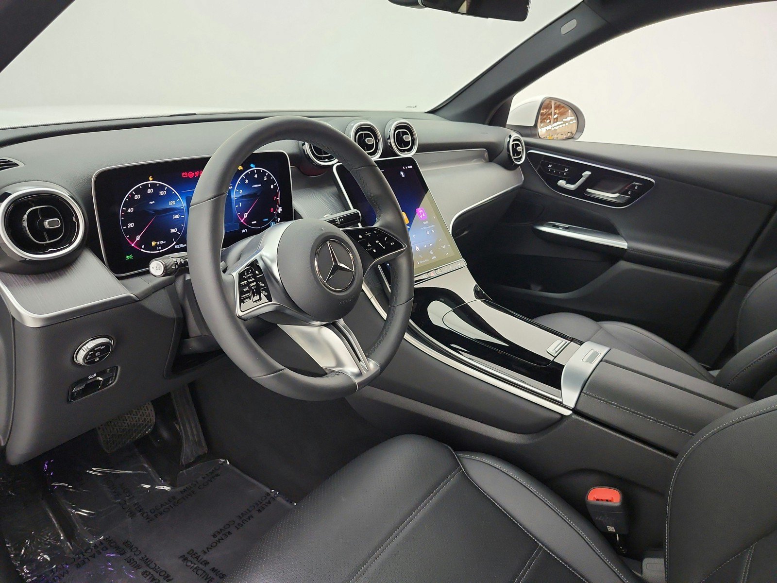 Certified 2026 Mercedes-Benz GLC 300 image 12