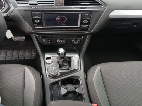 Used 2018 Volkswagen Tiguan S w/ 3rd Row Seat Package image 22