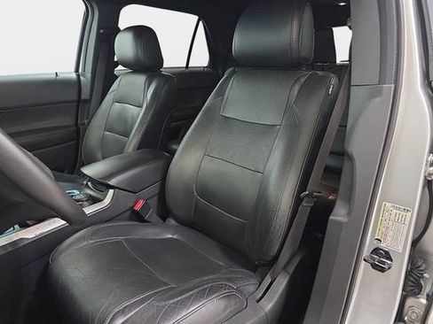 Used 2011 Ford Explorer Limited w/ 302A Rapid Spec Order Code AWD/4WD image 14