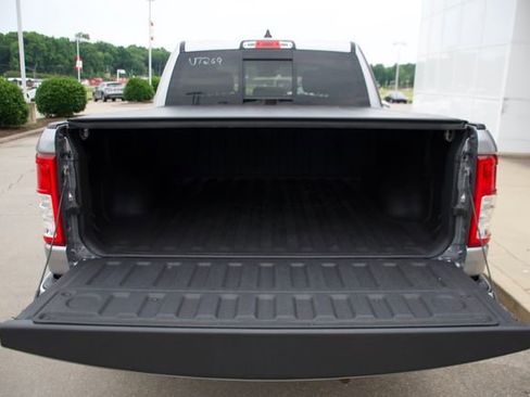 Used 2022 RAM 1500 Big Horn AWD/4WD image 9