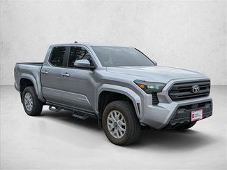 Used 2024 Toyota Tacoma SR5 video 3