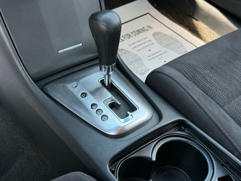 Used 2010 Nissan Altima 2.5 S FWD image 14