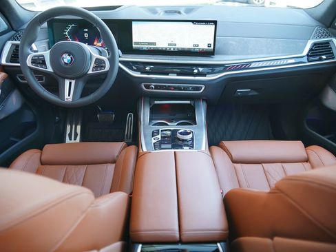 New 2026 BMW X7 M60i image 13