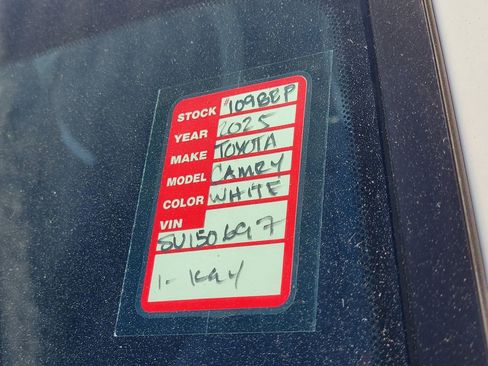 Used 2025 Toyota Camry SE image 29