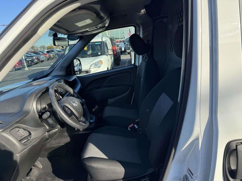 Used 2022 RAM ProMaster City Tradesman image 12