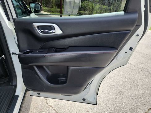 Used 2020 Nissan Pathfinder SV w/ Rock Creek Edition image 37