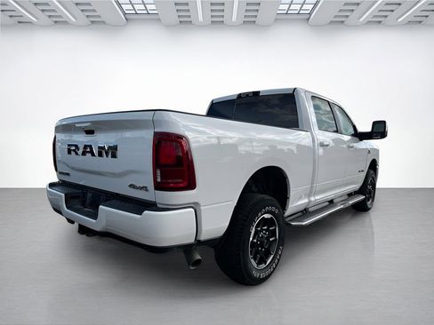 Used 2025 RAM 2500 Laramie AWD/4WD image 6