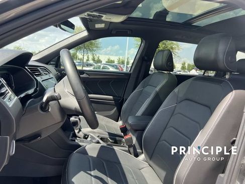 Used 2024 Volkswagen Tiguan SEL R-Line w/ MDO Package, Two-Row AWD/4WD image 13