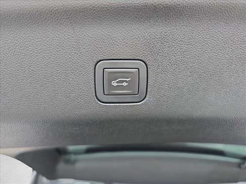 Used 2025 Chevrolet Tahoe RST w/ Comfort Package image 13