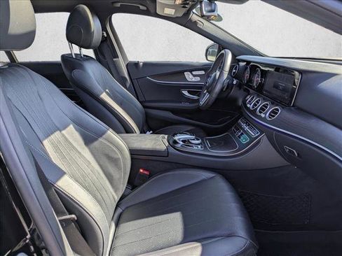 Used 2019 Mercedes-Benz E 300 E 300 image 21