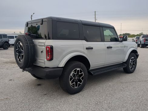 New 2026 Ford Bronco Outer Banks image 3