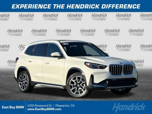Used 2025 BMW X1 xDrive28i w/ Convenience Package image 1