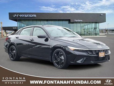 New 2026 Hyundai Elantra SEL Sport Premium image 1