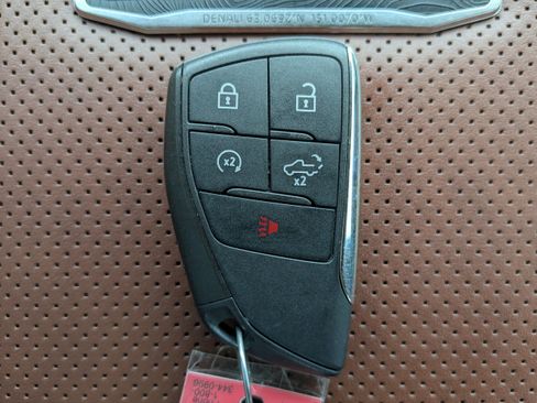 Used 2025 GMC Sierra 2500 Denali Ultimate image 31