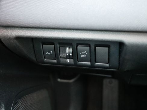 Used 2023 Subaru Outback Premium AWD/4WD image 26