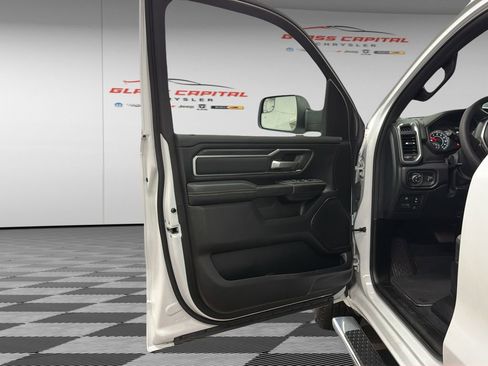 Used 2025 RAM 1500 Big Horn AWD/4WD image 15
