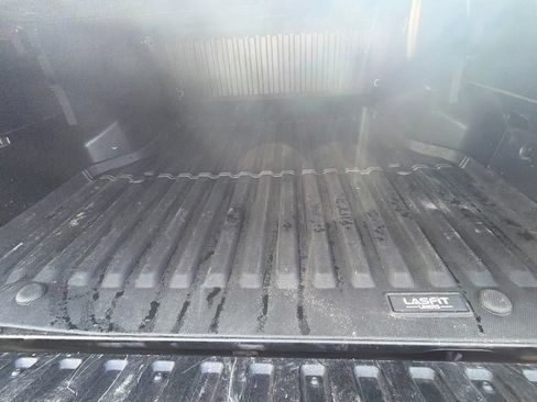 Used 2021 Toyota Tacoma TRD Sport AWD/4WD image 42