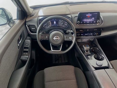 Used 2022 Nissan Rogue SV image 22