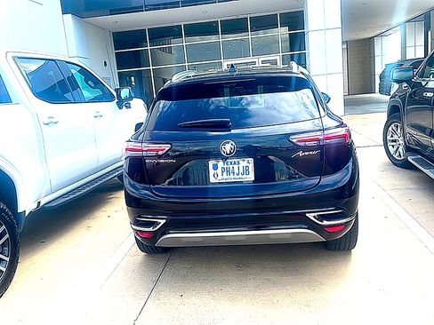 Used 2023 Buick Envision Avenir image 3