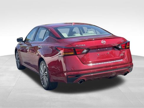 Certified 2023 Nissan Altima 2.5 SL AWD/4WD image 5