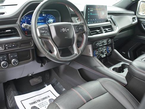 Used 2023 Chevrolet Suburban RST image 11