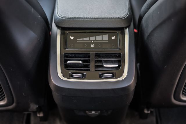 Used 2021 Volvo XC90 T6 Momentum AWD/4WD image 43