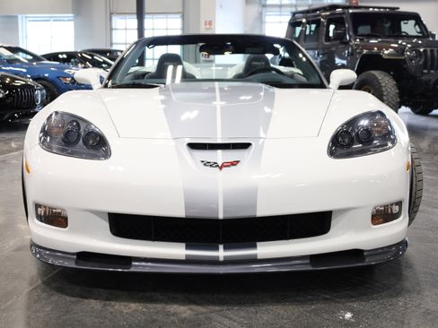 Used 2013 Chevrolet Corvette 427 w/ 1SC Preferred Equipment Group image 3