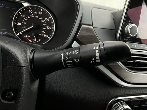 Used 2023 Nissan Altima 2.5 SV image 35