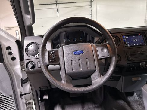 Used 2015 Ford F250 XL w/ FX4 Off-Road Package image 11